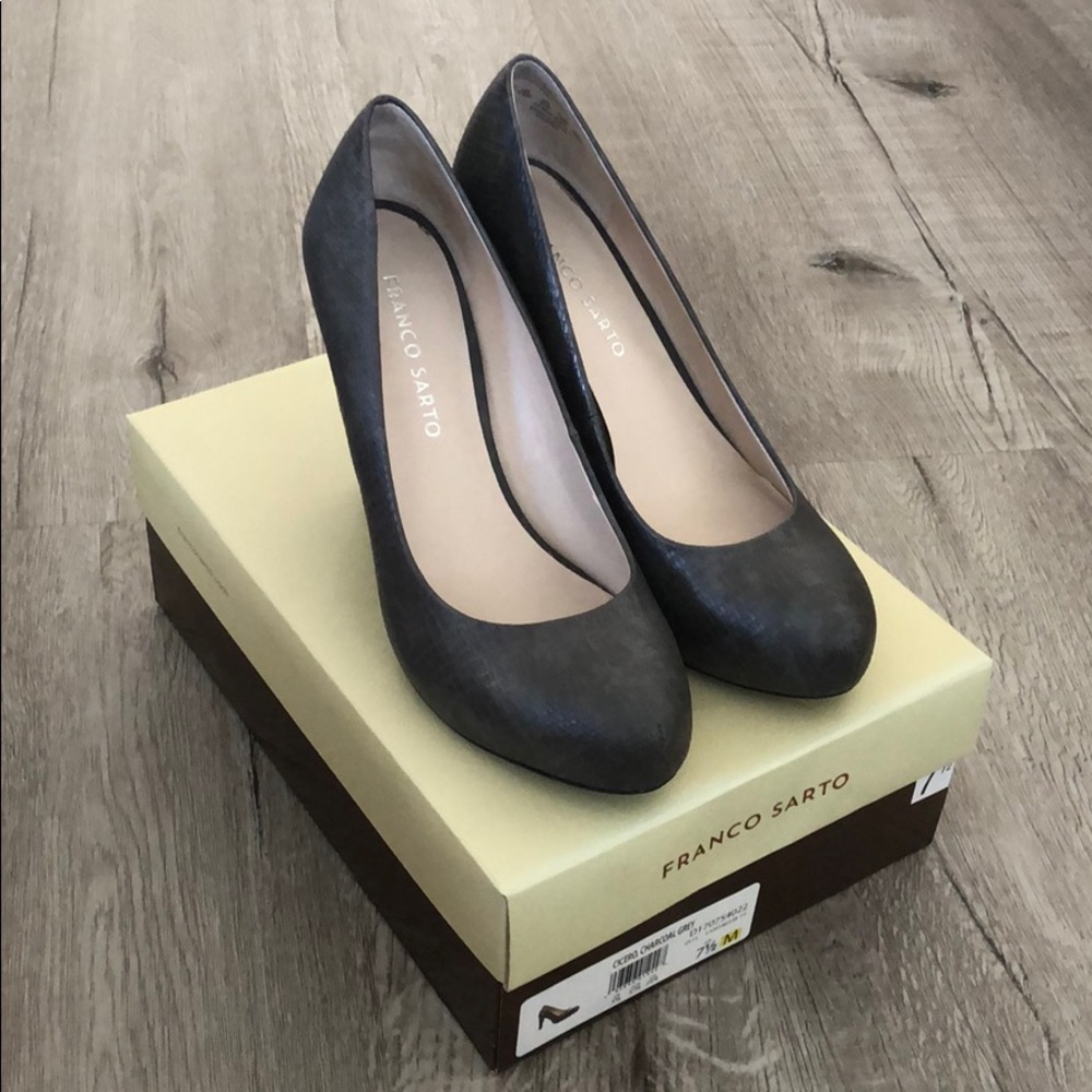 Franco Sarto Charcoal grey pumps